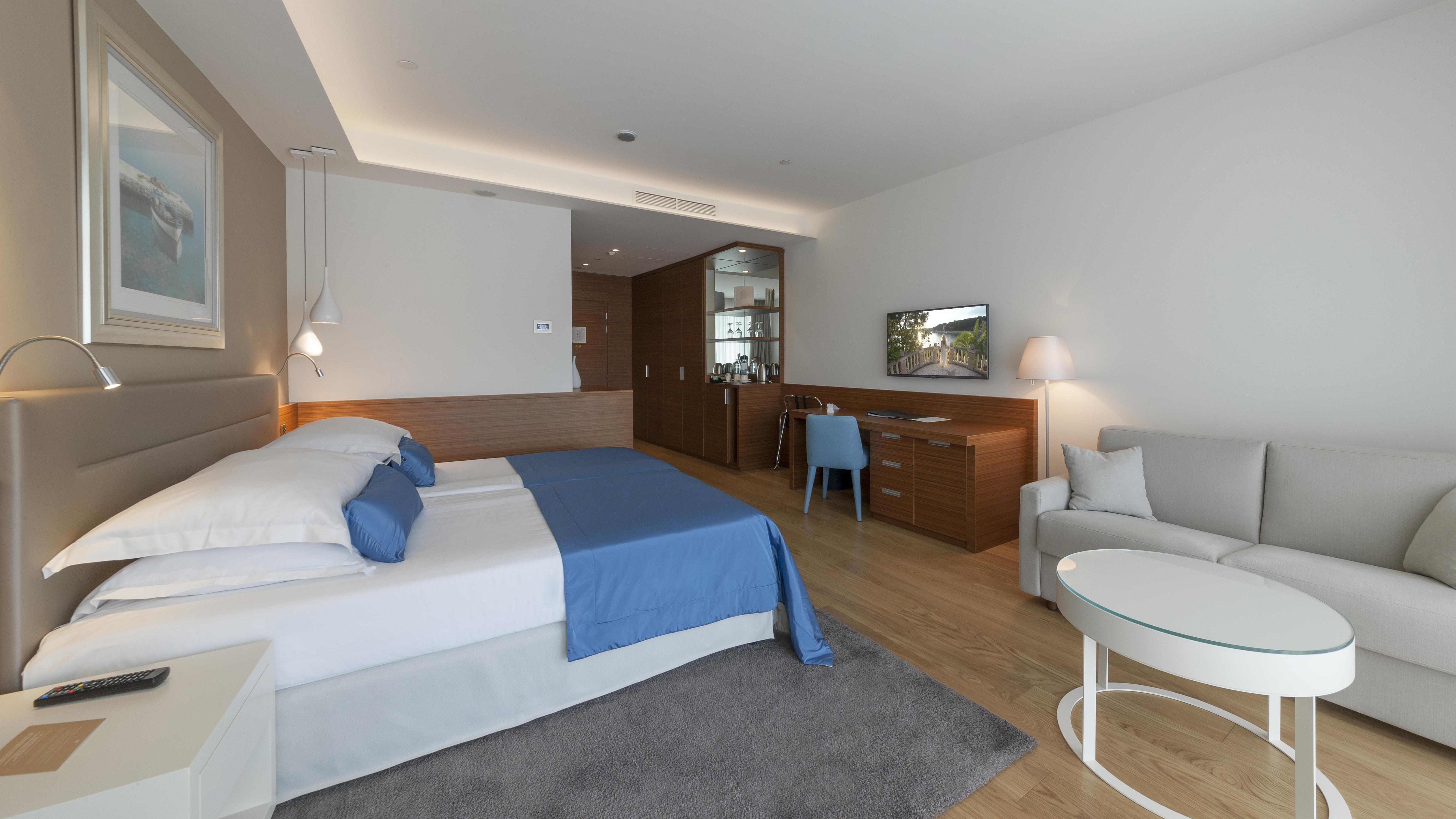Hotel Bellevue Мали-Лошинь Экстерьер фото