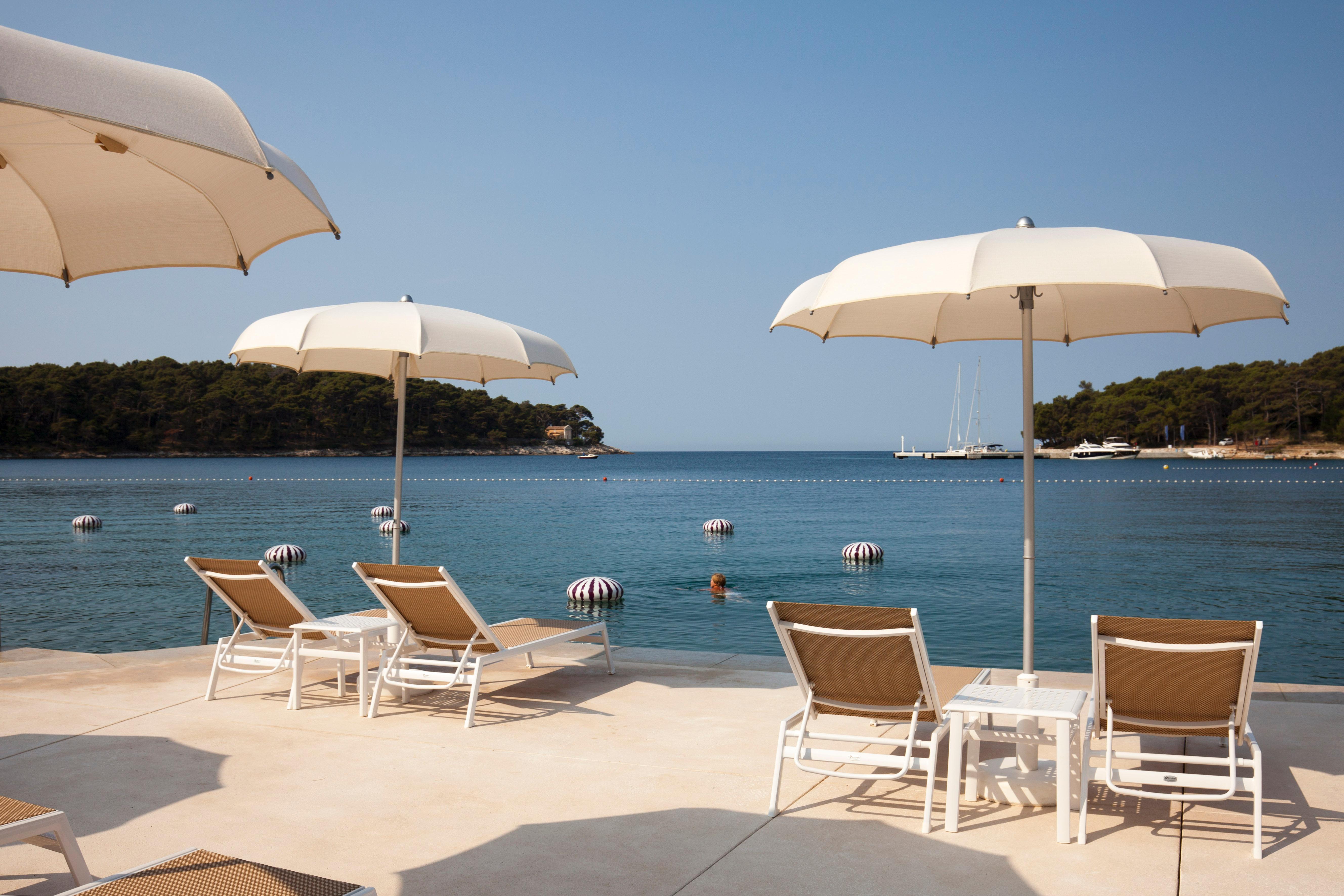 Hotel Bellevue Мали-Лошинь Экстерьер фото