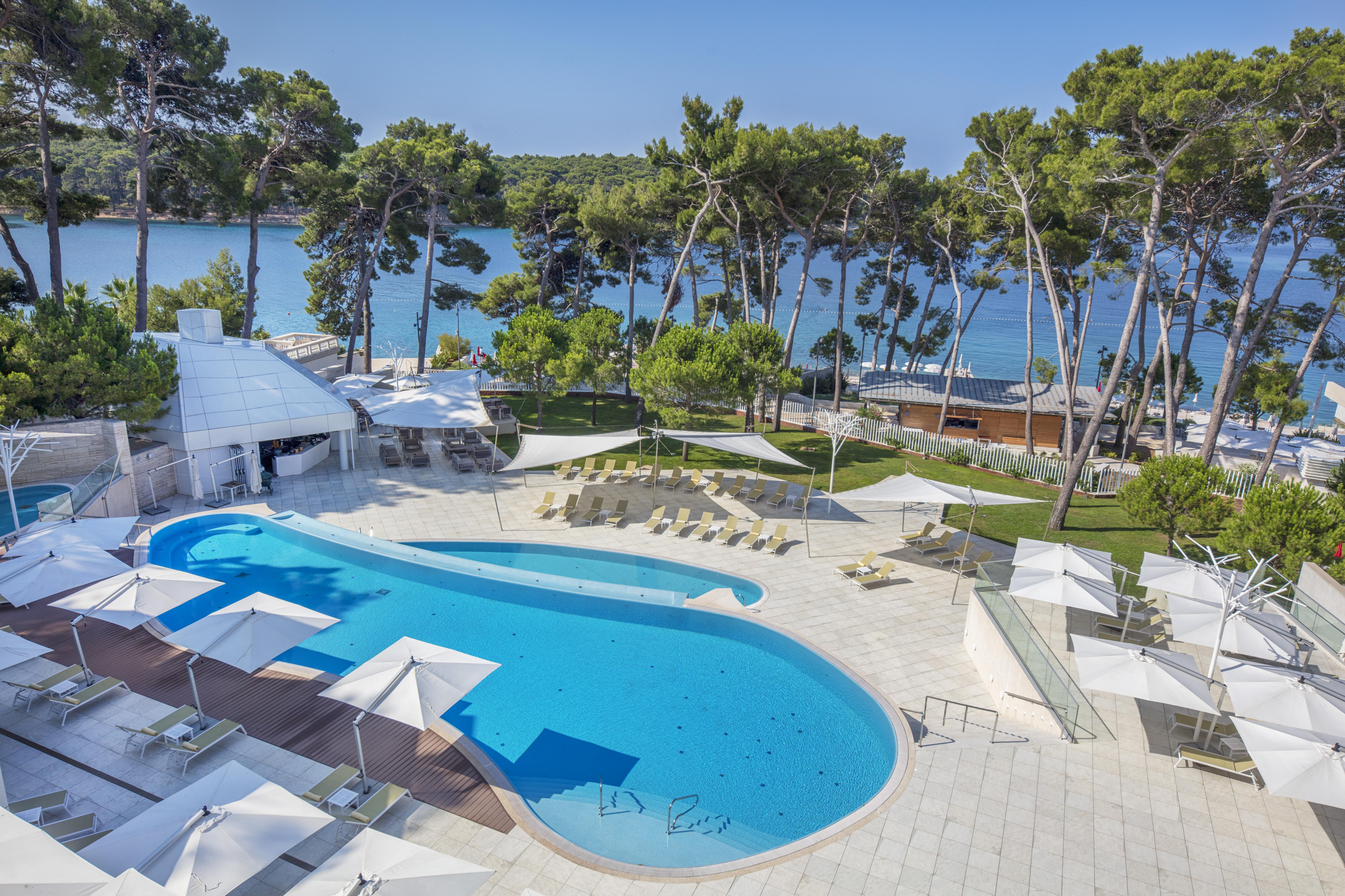 Hotel Bellevue Мали-Лошинь Экстерьер фото